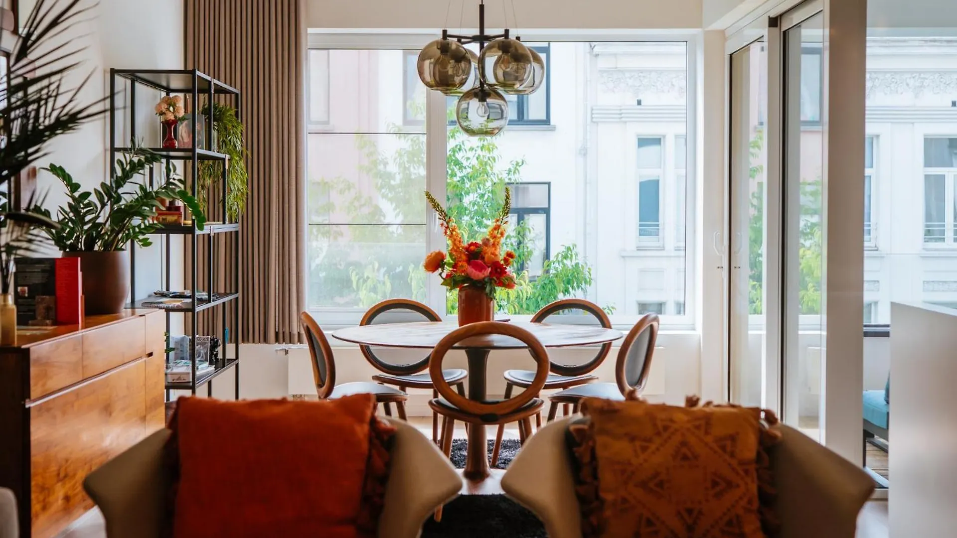 La Petite Fort Design Flat In Antwerp City